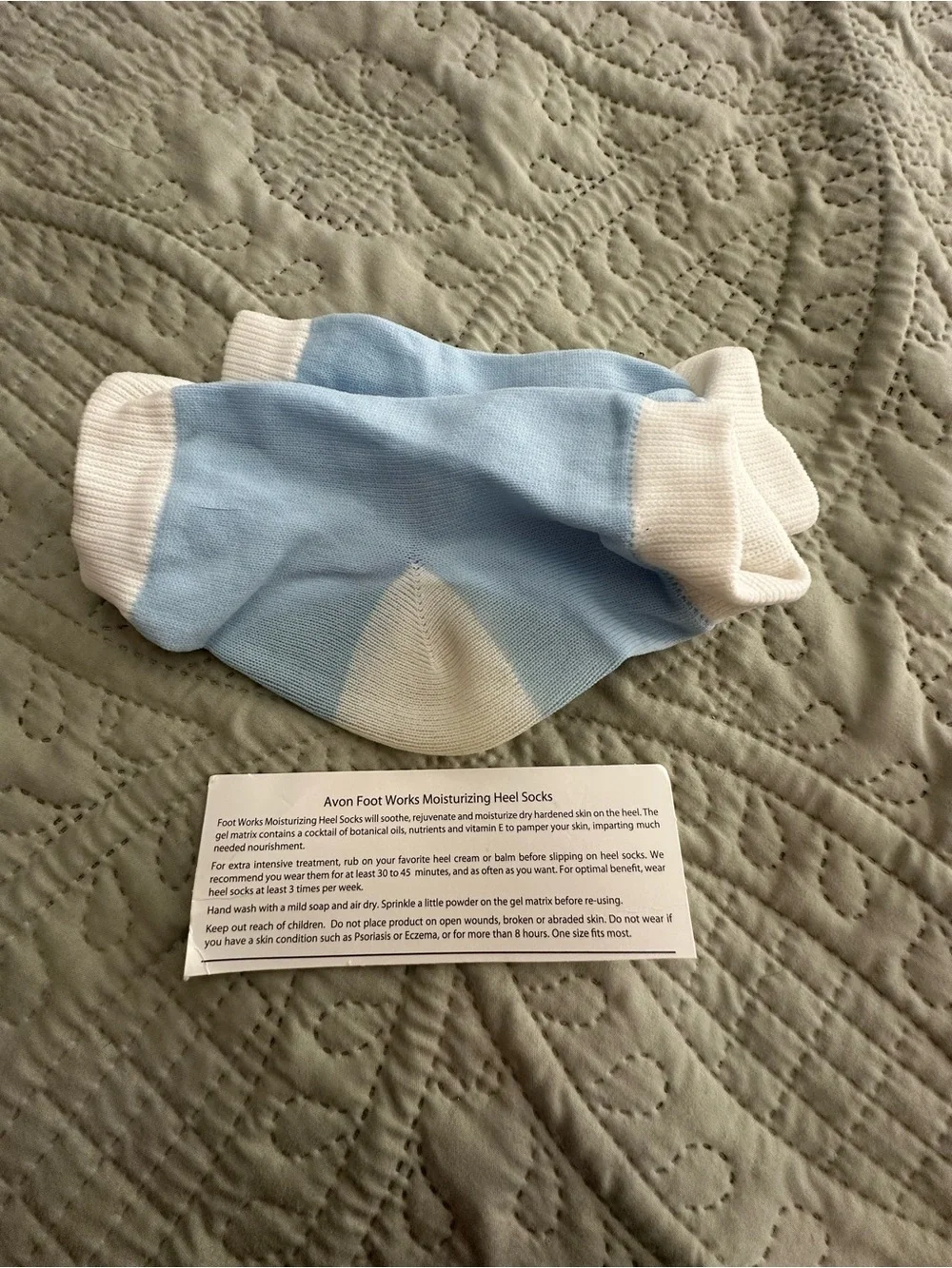 Avon Foot Works Moisturiziing Heel Socks- Toeless - Soothe Dry HeelsAnkle